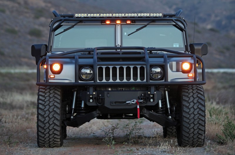 2001-hummer-h1--front-view