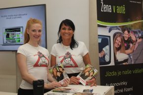 Zena v aute.cz na AUTOSHOW