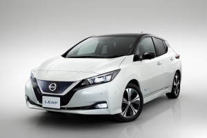 426201830_Nissan_fuses_pioneering_electric_innovation_and_ProPILOT_technology_to