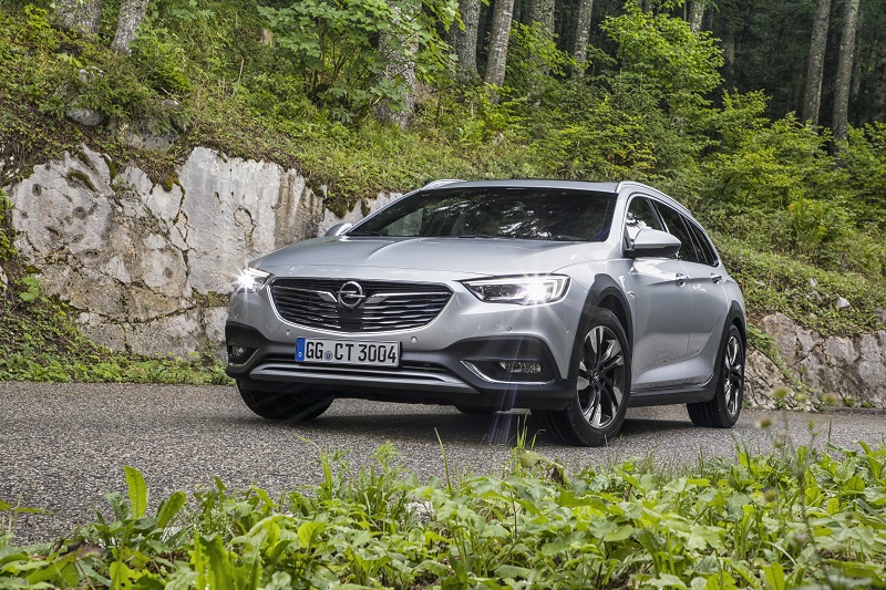 Opel premieres at IAA